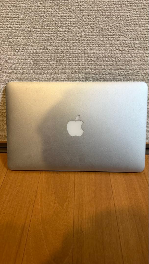 MacBook Air 11インチ（mid2012)&充電ケーブル