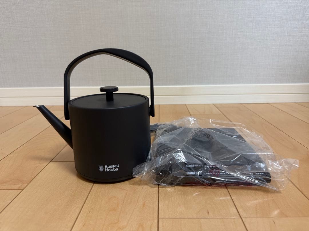【新品】Russell Hobbs 7106JP-BK 電気ケトル
