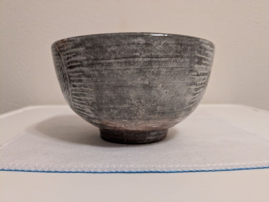 奈*巳様 坂倉新兵衛　萩茶碗　共箱　口径11-12cm