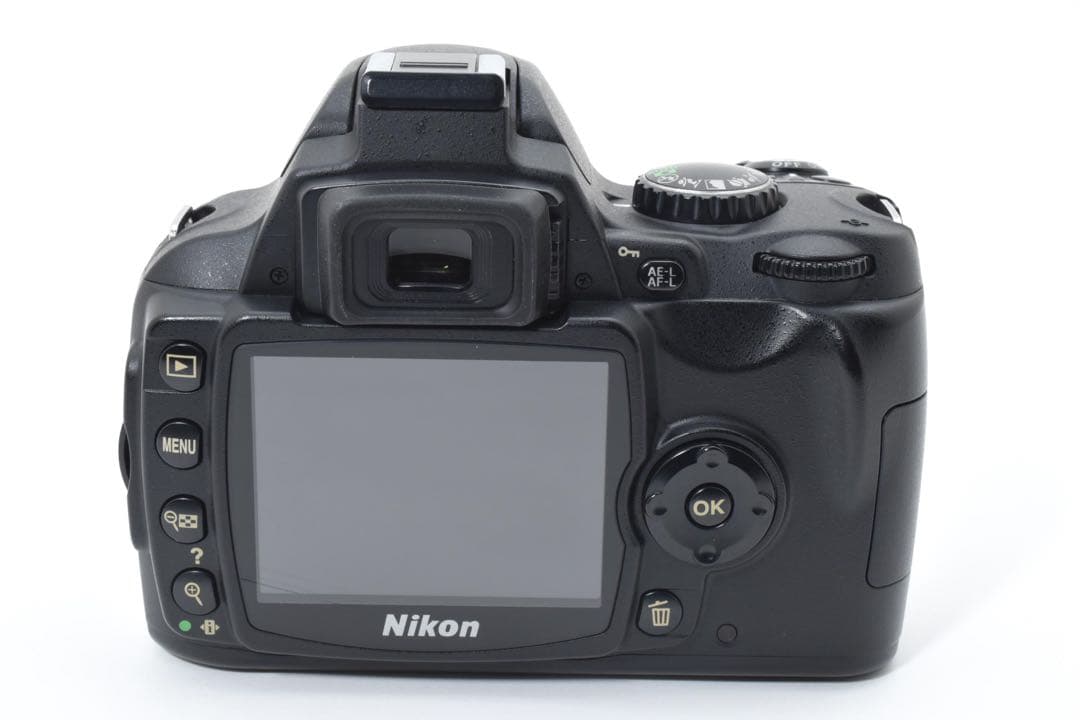 ✨Nikon D40✨デジタル一眼レフ 動作確認済み 軽量 初心者向け