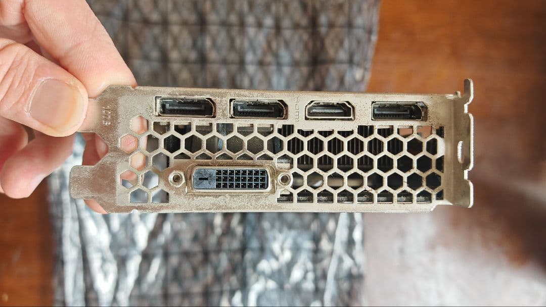 グラフィックボード・グラボ・ビデオカード NVIDIA GTX 1070TI 8GB