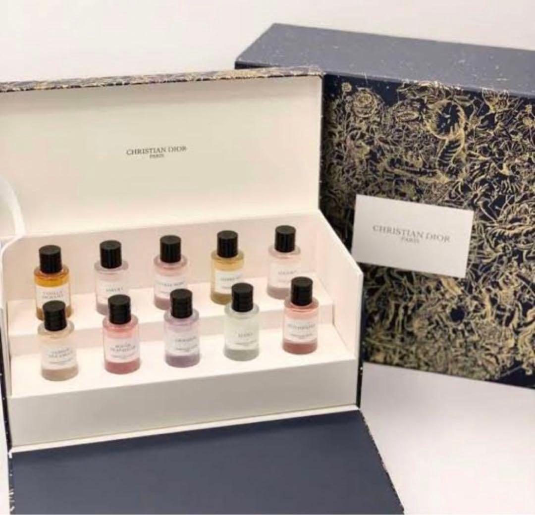 DIOR クリスマスコフレ香水セット 10本入り 豪華ボックス