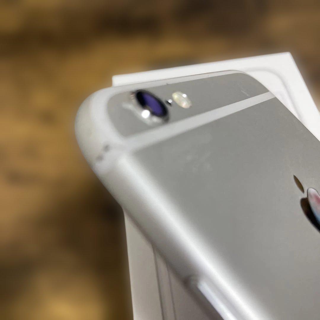 Apple iPhone 6s シルバー 本体