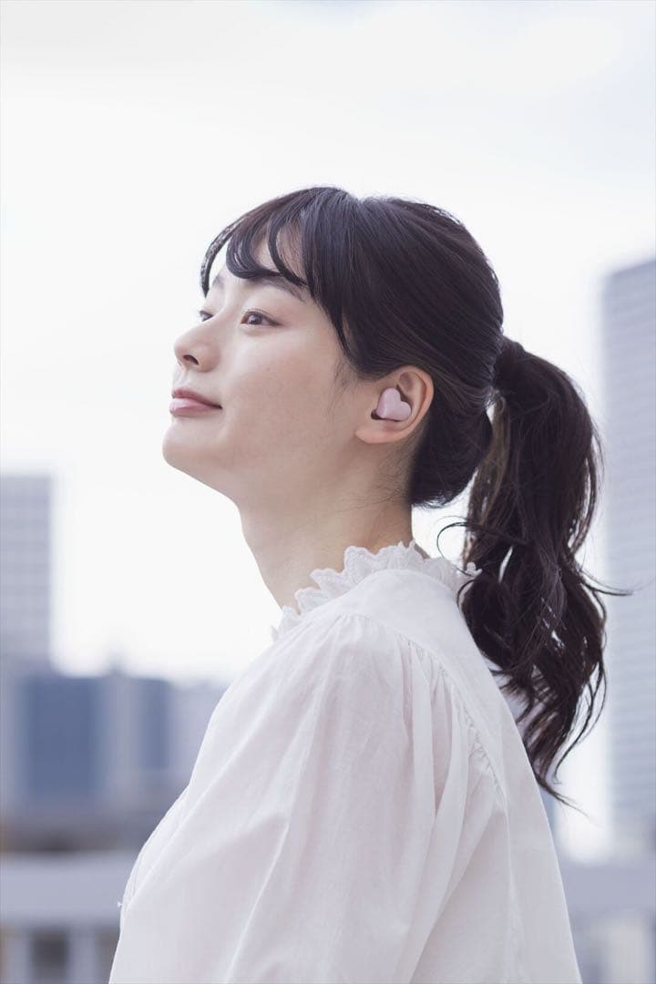 HeartBuds ワイヤレスイヤホン レッド