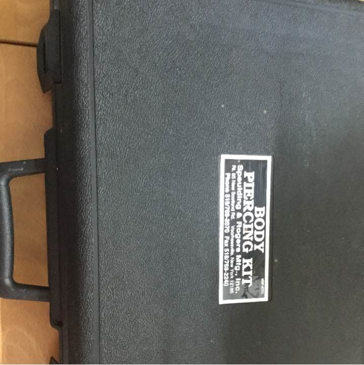 ボディピアスセット