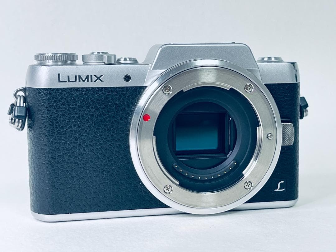Panasonic パナソニック LUMIX DMC-GF7 シルバー 動作◎