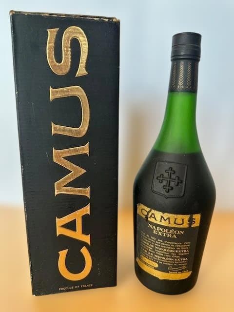 【未開封・箱付き】CAMUS カミュ ナ ポレオン エクストラ コニャック 古酒
