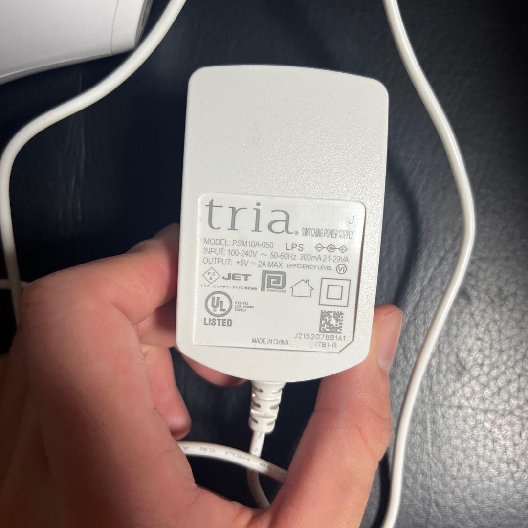 Tria 脱毛器 LED表示 タッチボタン
