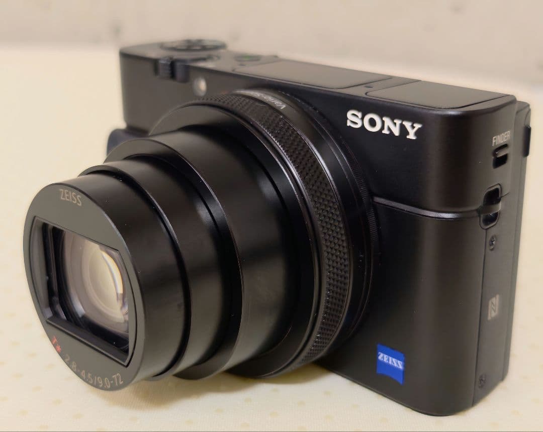 SONY RX100Ⅵ（DSC-RX100M6）カメラ本体・充電器SDカード付き