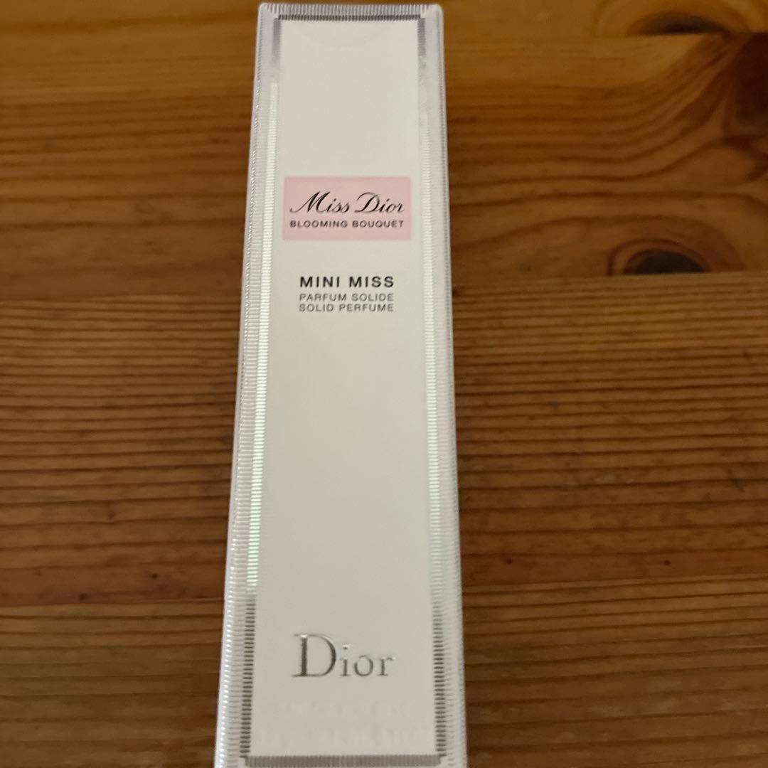 Dior ミス ディオール ブルーミング ブーケ ミニ