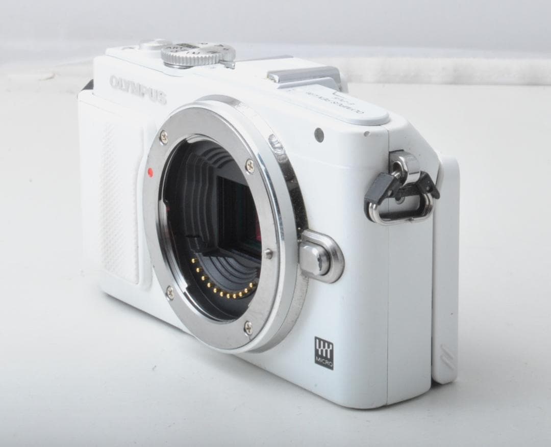 OLYMPUS PEN Lite 　ミラーレス　 E-PL6 訳アリ動作品
