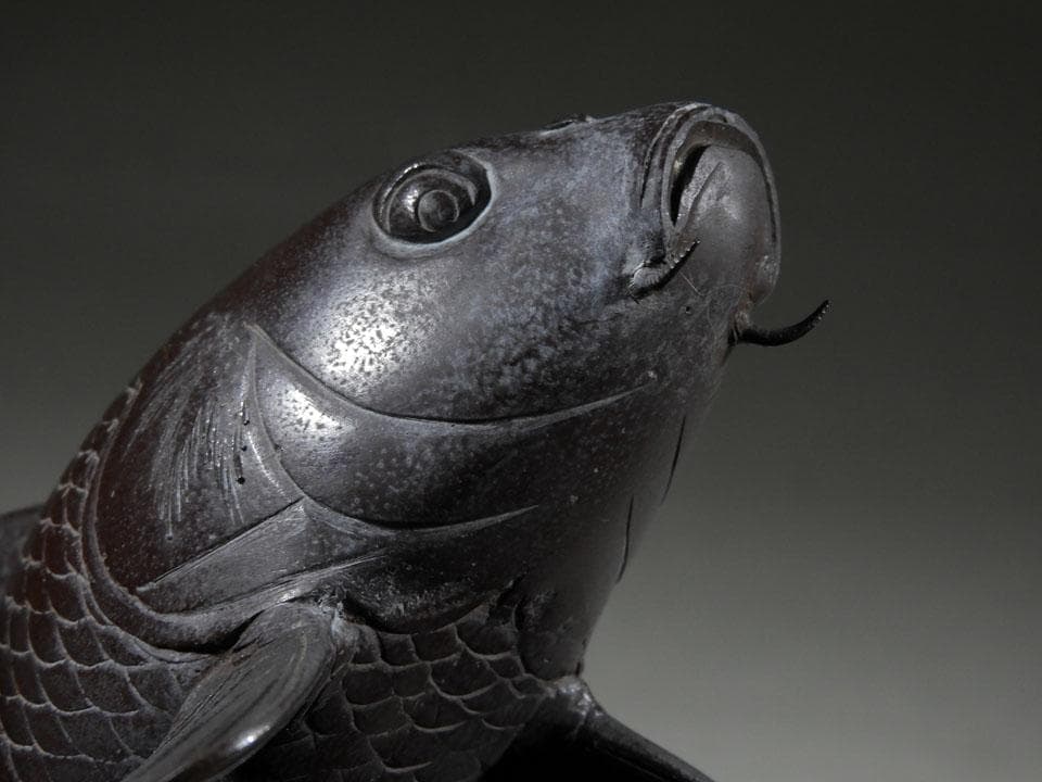 ●金工師 岩坪信光 古銅 双鯉 唐金 在銘 銅器 夫婦鯉 縁起物 重量1727g