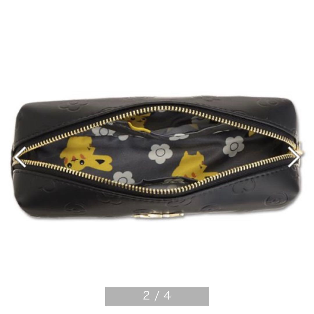 MARY QUANT ピカチュウメタルエンボススクエアペンケース