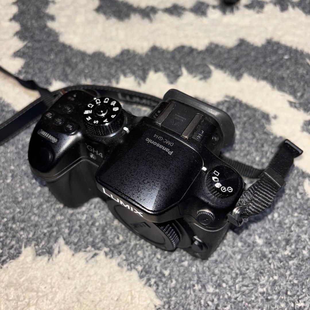 美品 panasonic LUMIX GH4 レンズセット バッテリー3個付き