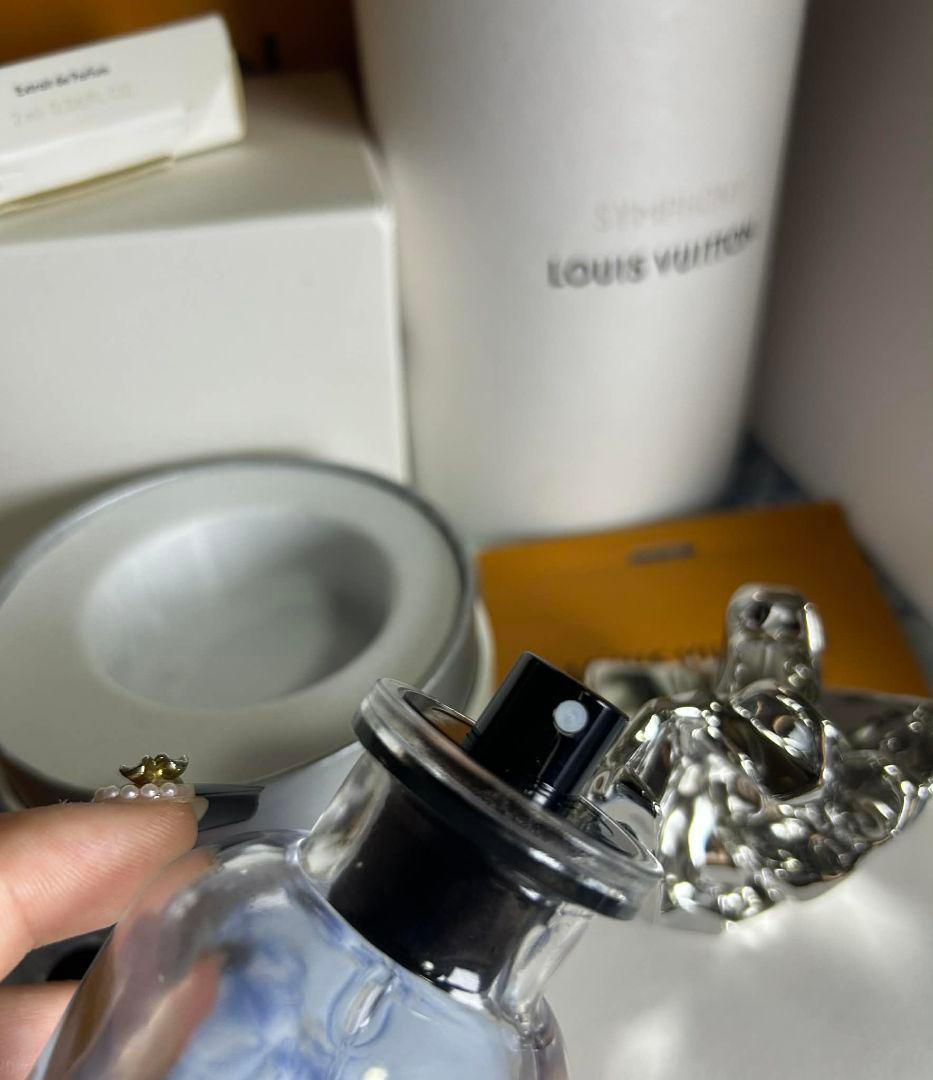 LV SYMPHONY 香水 おすすめ、 付属品あり