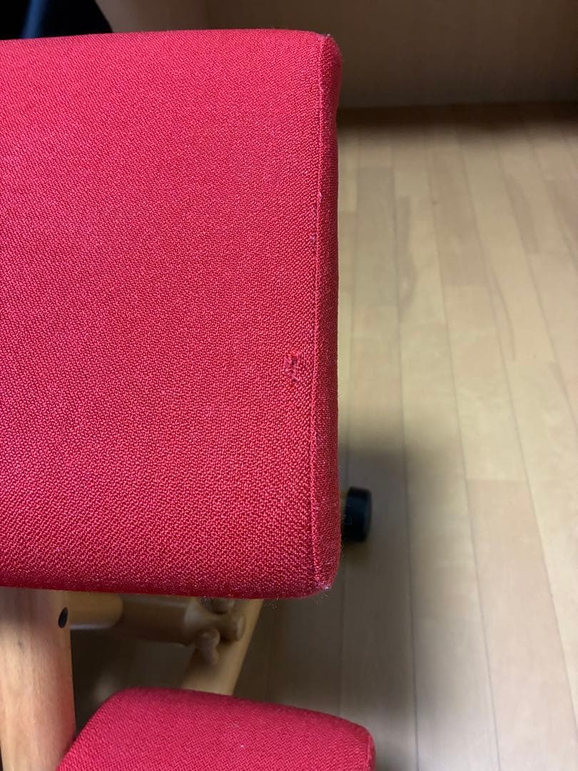 STOKKE ストッケ ヴァリエール マルチバランスチェア レッド 姿勢矯正