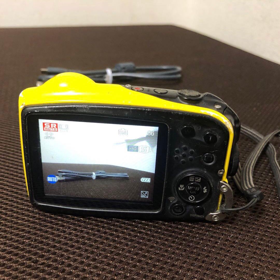 動作品　FUJIFILM コンパクトデジタルカメラ　Finepix XP70