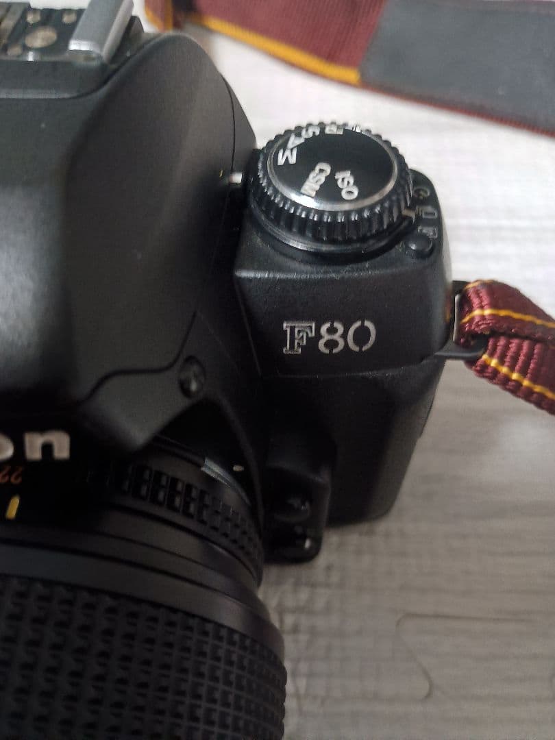 Nikon F80 フィルムカメラ 中古