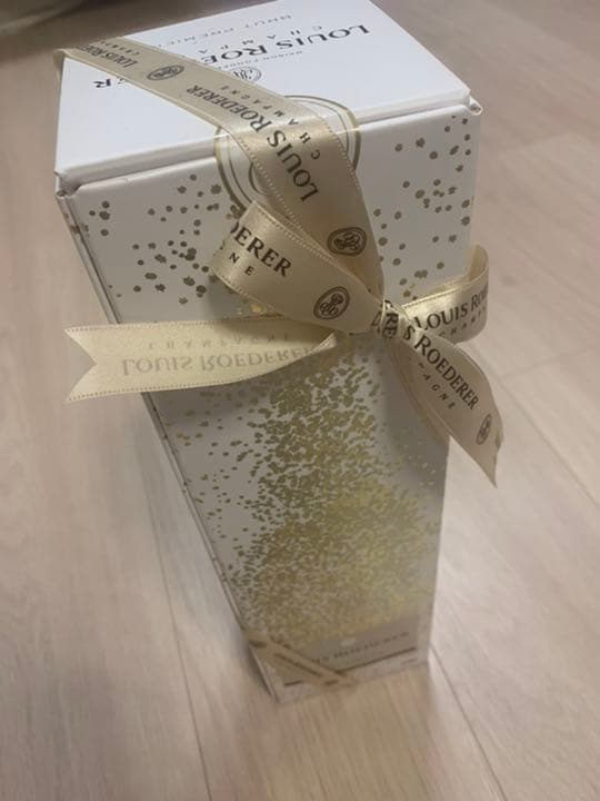 最終お値下げ【新品】LOUIS ROEDERER シャンパン750ml