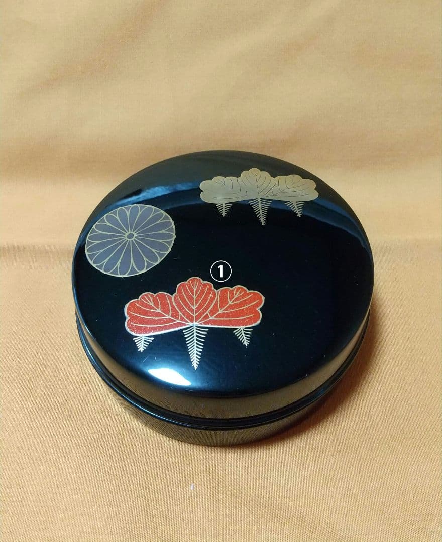 新品未使用　香合　こうごう　漆器　本漆塗り　　木製　蒔絵　沈金　高級　単品売り可