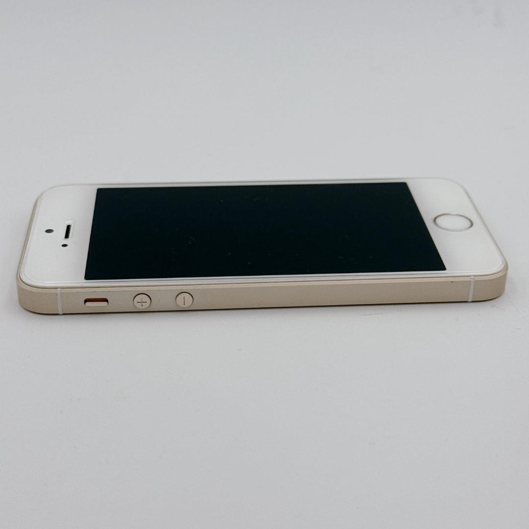 【美品】iPhone SE 64GB SIMフリー MLXP2J/A