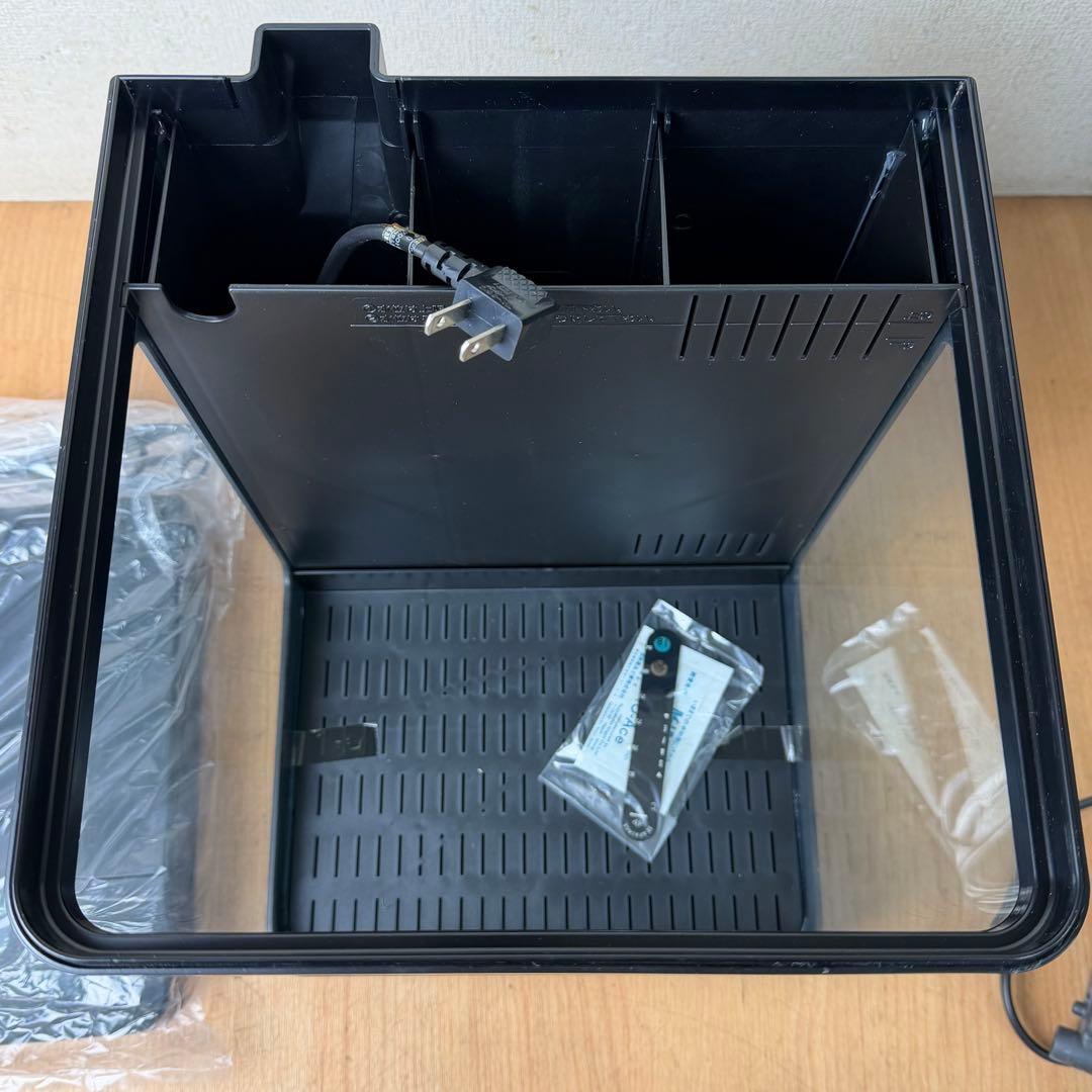 未使用 NISSO インテリア水槽 ROOM-MATE 901