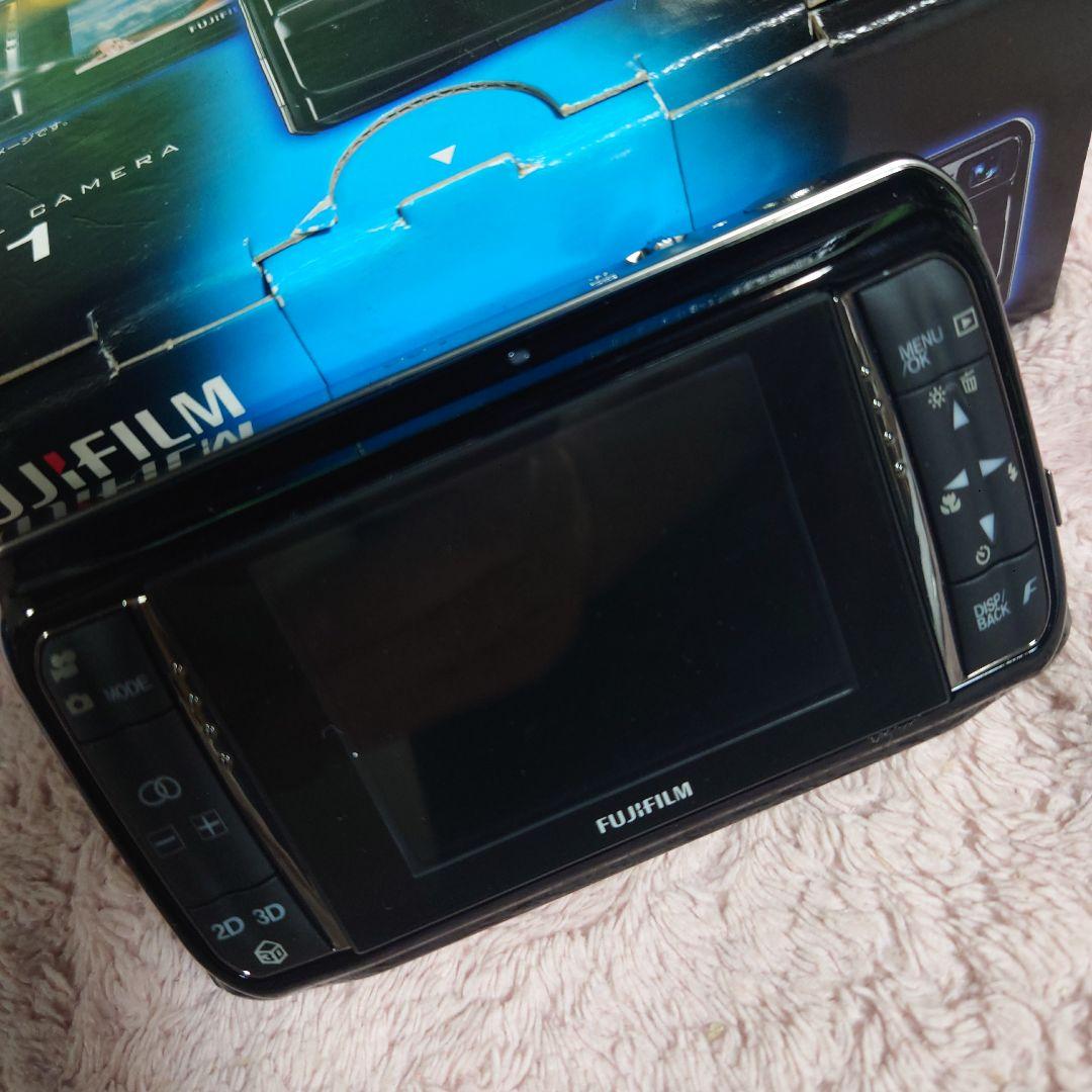 FUJIFILM FINEPIX REAL3DW1 デジタルカメラ 新品未使用