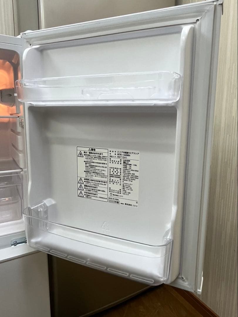 #67 2ドア ニトリ 2023年 106L NTR-106WH グラシア