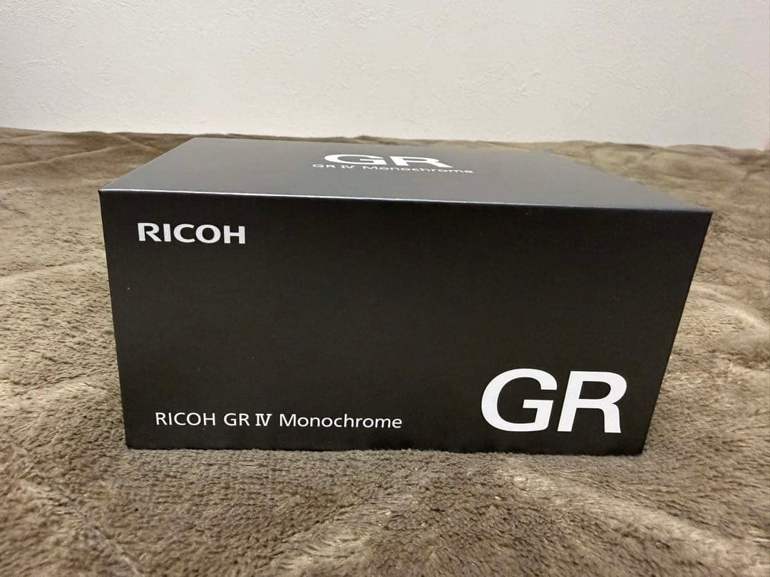 新品・未使用RICOH GR IV Monochrome