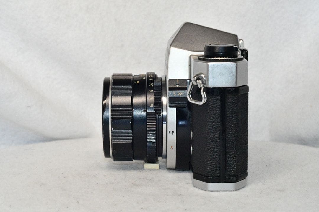 《動作品》pentax sp + 55/1.8標準レンズ付き　a288