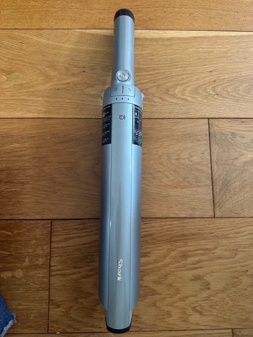 Shark LC551J コードレススティック掃除機　ゴミステーション有り