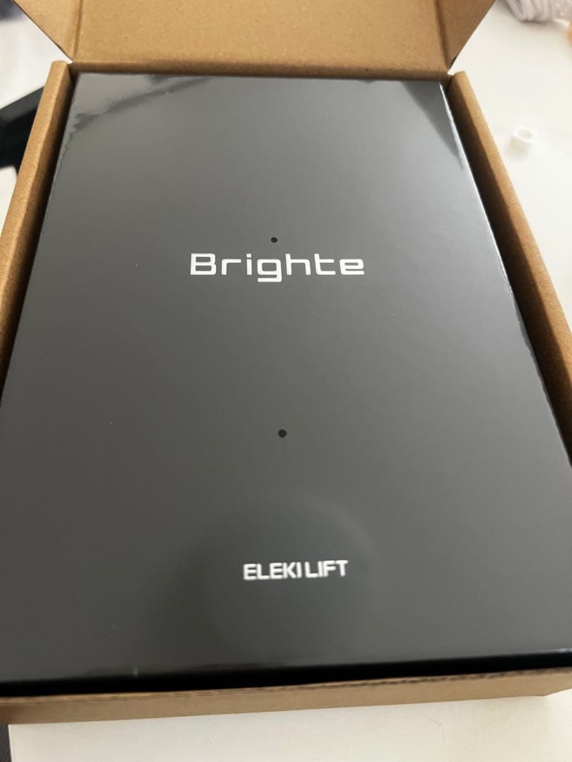 Brighte ElekLift 美顔器 ブラック