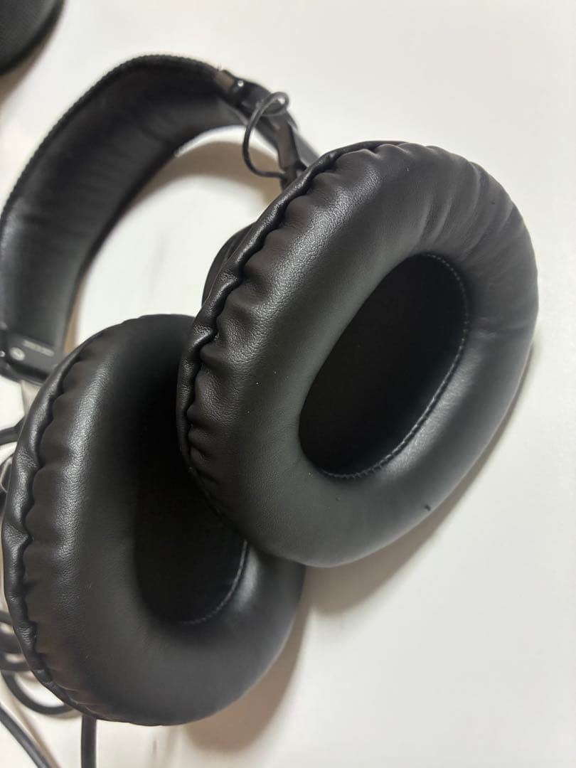 美品・イヤーパッド交換済み　SONY MDR-CD900ST