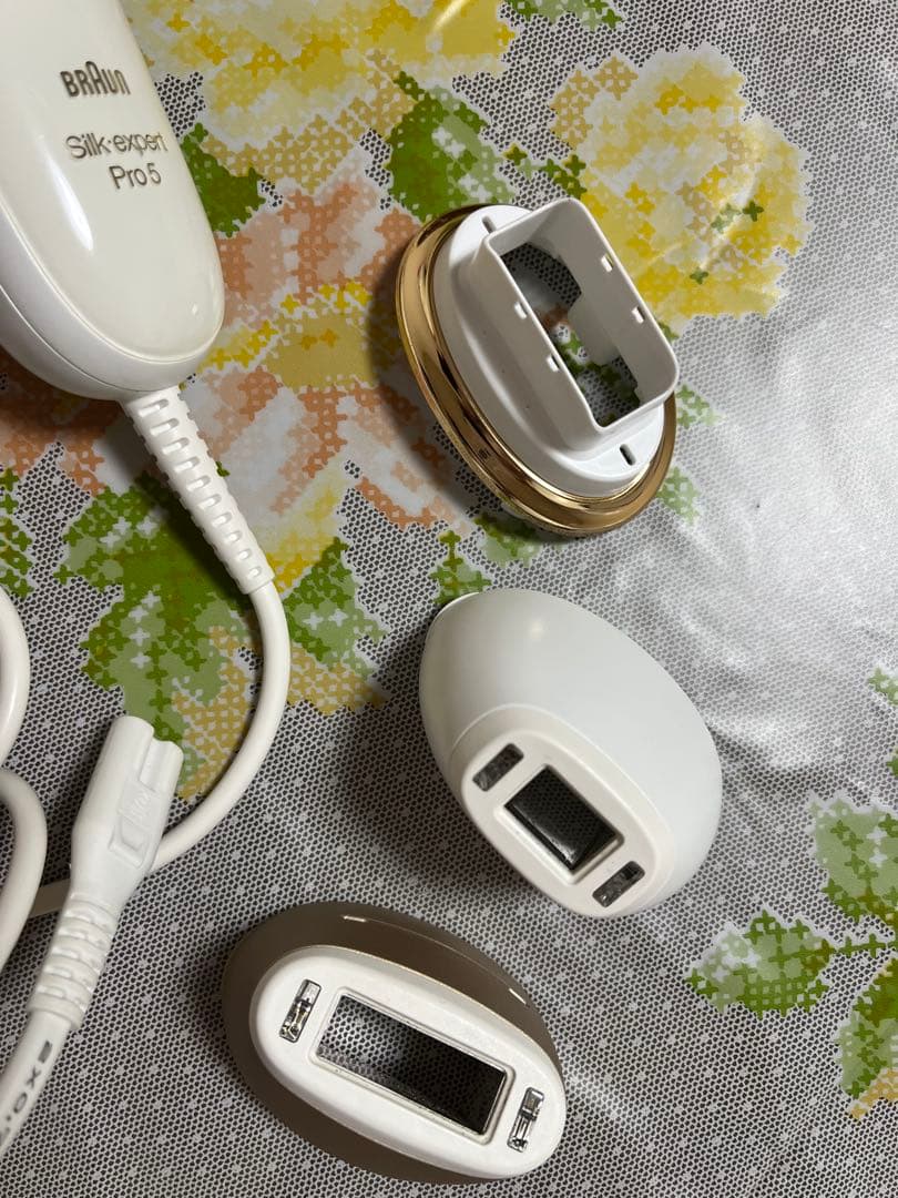 ブラウン　脱毛器　シルクエキスパート　pl5117 ホワイト　ジャンク