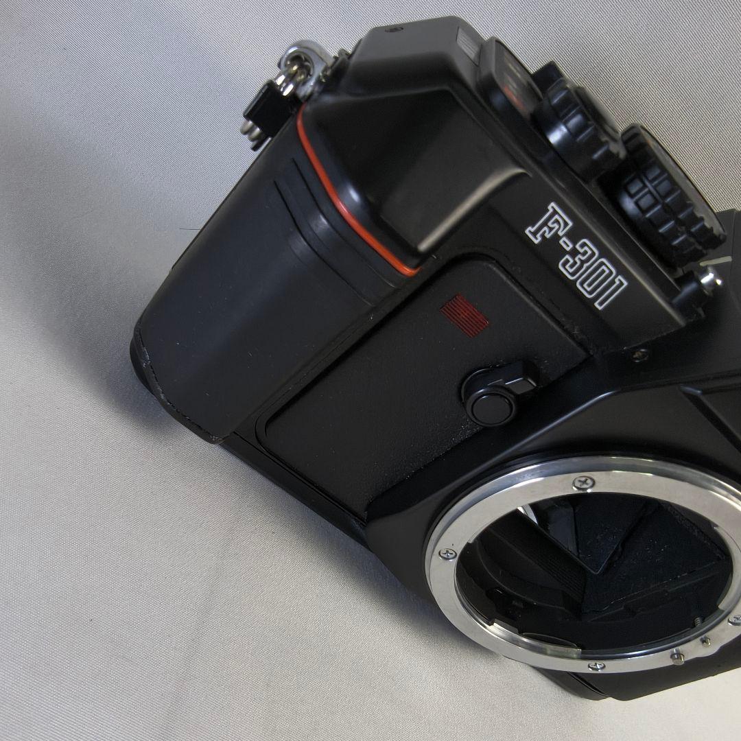 動作確認済み　Nikon　F-301 フィルムカメラ　一眼レフ　ボディ　ニコン
