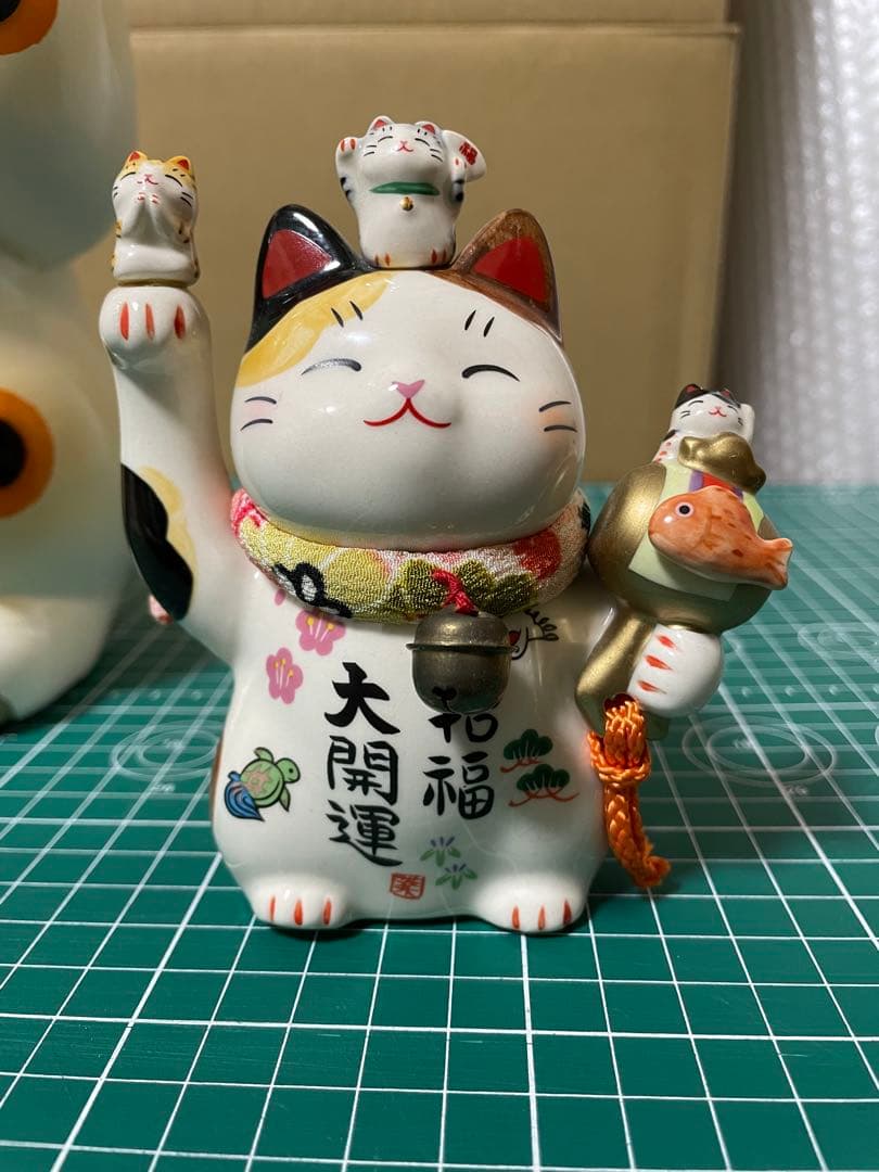 Wでお得　2体セット　招き猫　陶器製　昭和レトロ　大(貯金箱)
