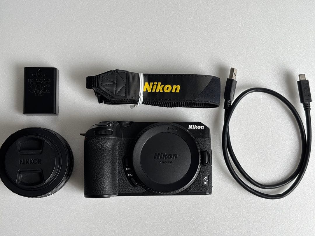 ショット数809回　Nikon ニコン Z30 16-50 VR レンズキット