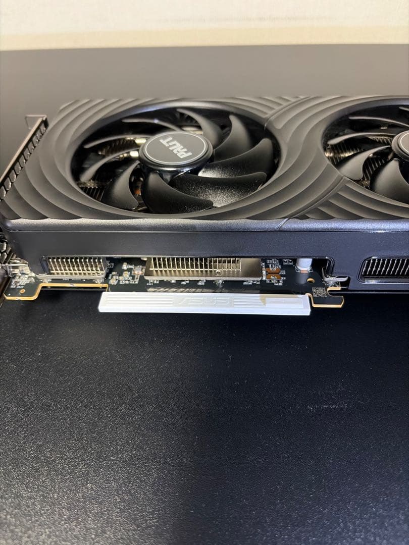 【極美品】Palit RTX 5060 Dual 8GB 使用1ヶ月 付属品完備