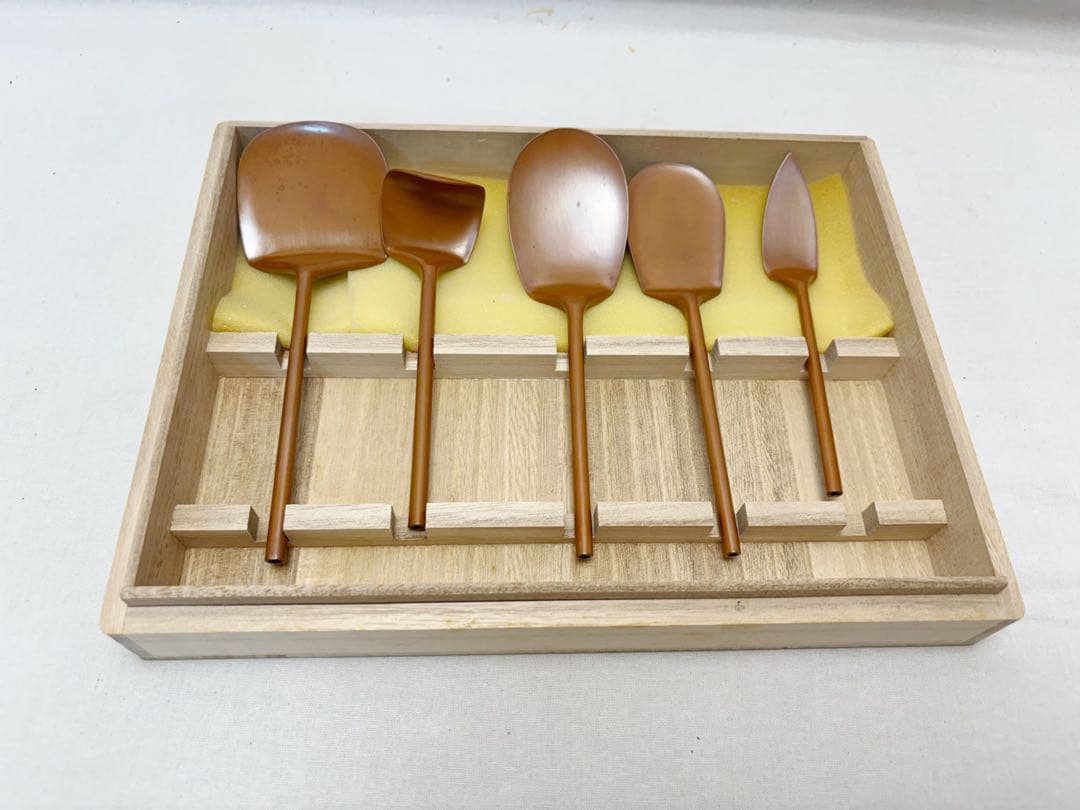 ほぼ未使用 茶道具 木村清五郎作 煮色 五本組灰匙 銅印 灰道具 金属工芸 共箱