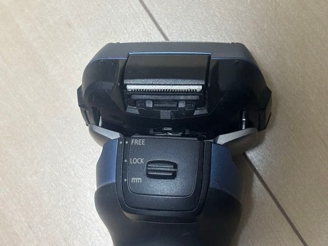 Panasonic ラムダッシュ 5枚刃 ES-CLV5U