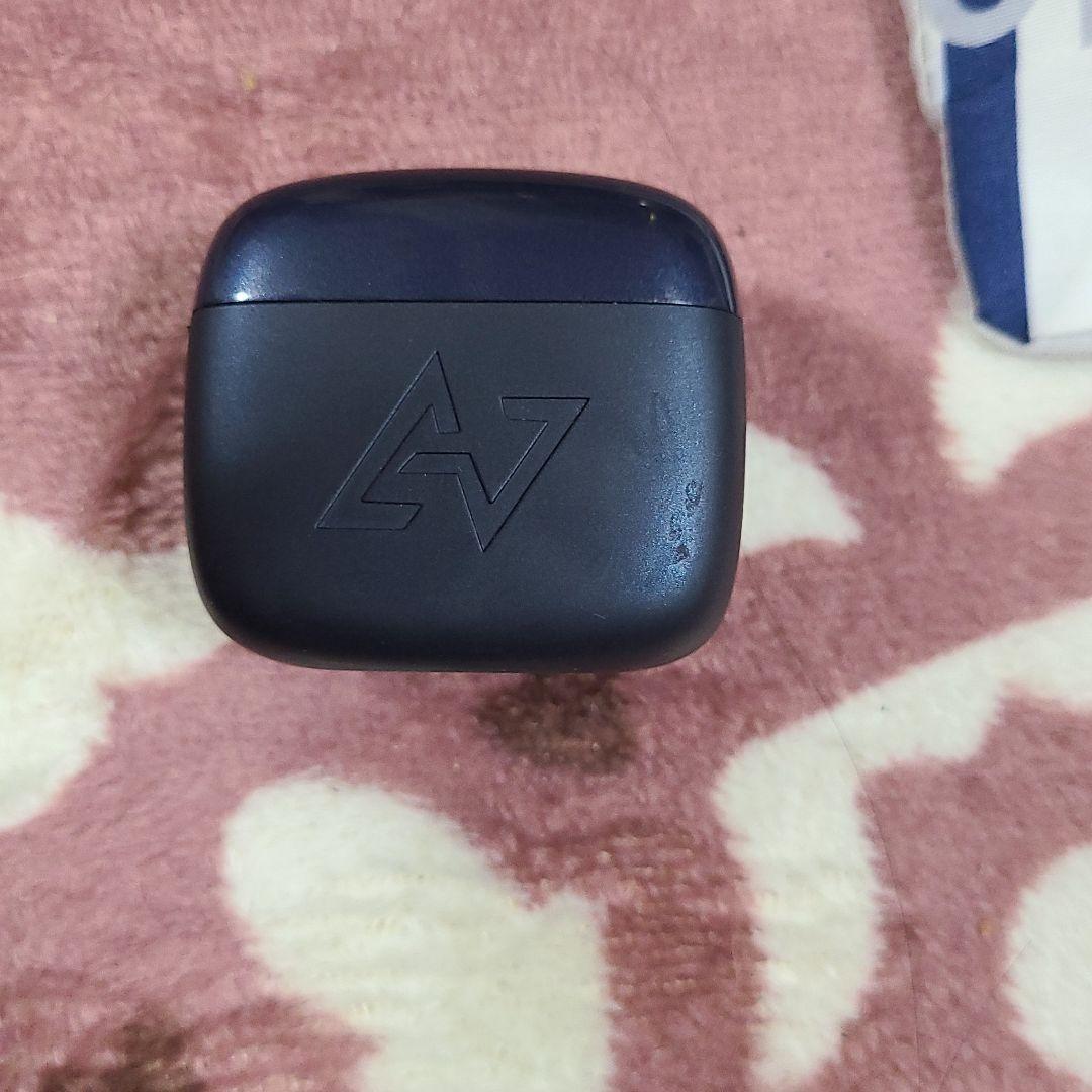 AVIOTイヤホン