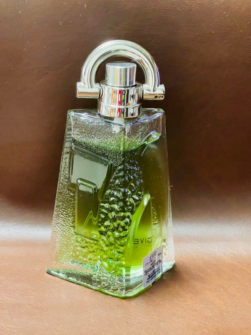 ほぼ未使用 ジバンシイ π パイ フレッシュ オードトワレ 50ml 廃盤品