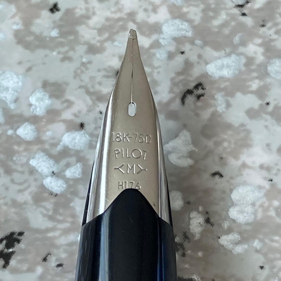 #260 未使用品 万年筆 PILOT 半格子 Elite エリート 18k