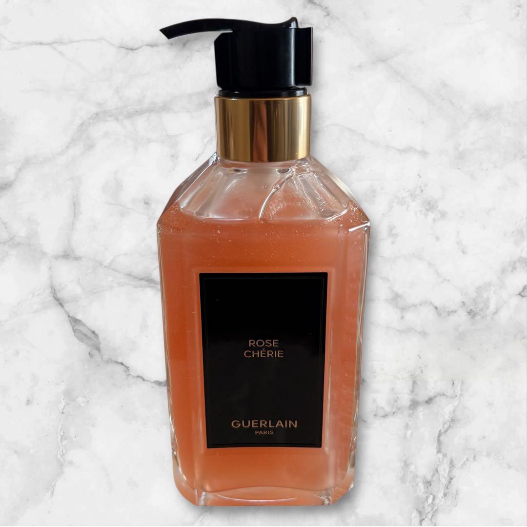 新品未使用✨️ 【GUERLAIN】ハンドソープ ローズ シェリー 300ml