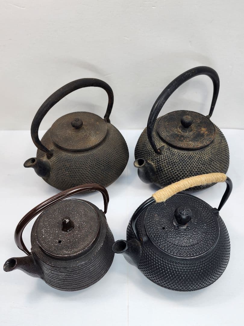 茶道具 鉄瓶 おまとめ4点 ＋ 懐紙一式 南部鉄瓶 茶器 急須 煎茶道具 湯沸し