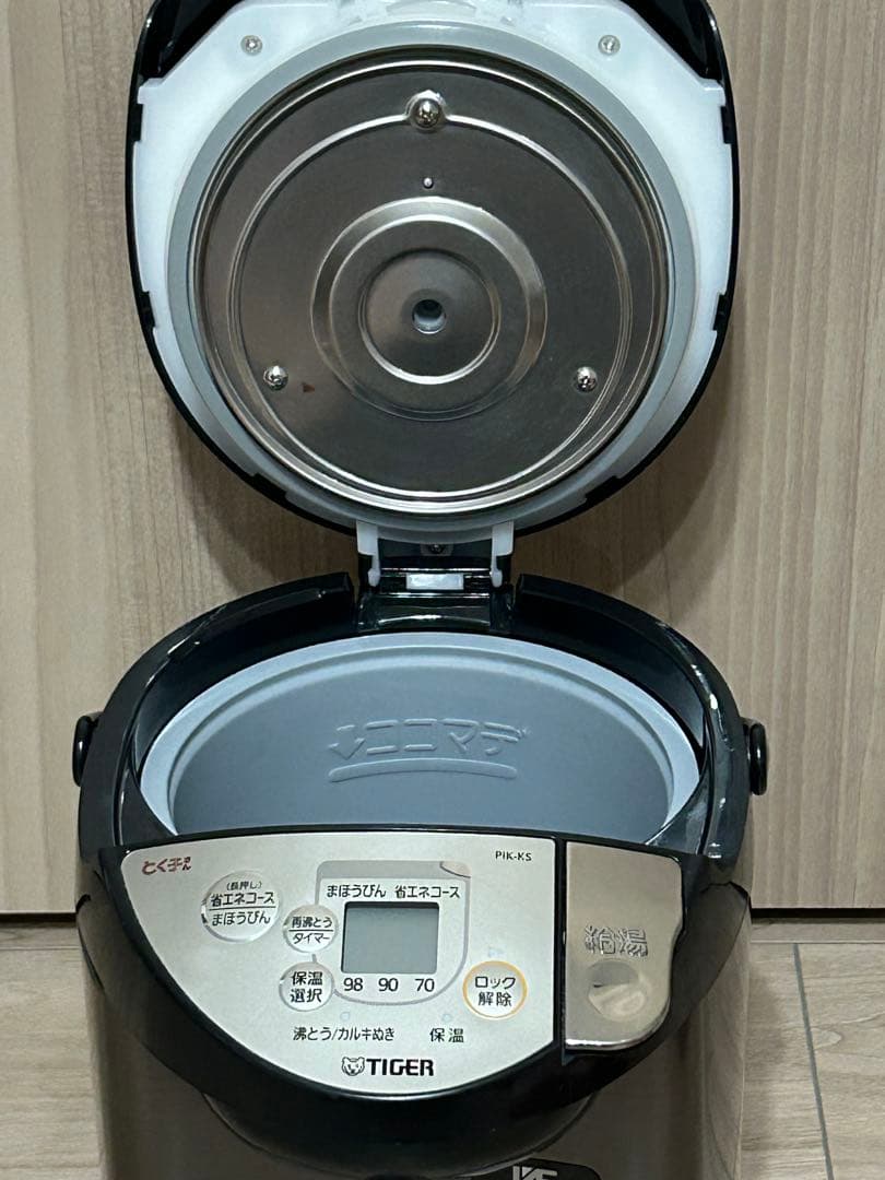 【美品】タイガー 電気ポット PIK-KS22K ブラック 2.15Lとく子さん