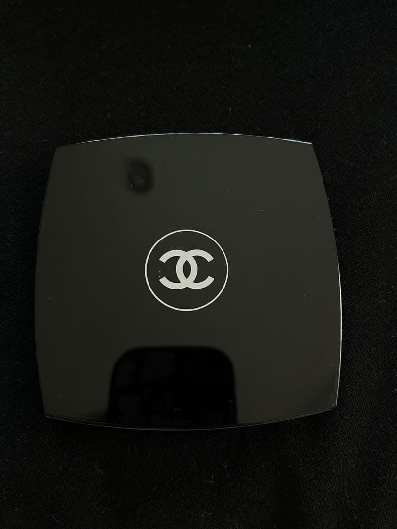 〈特別限定品〉CHANEL レ キャトル ルージュ ユー エ ジュ957タンドル