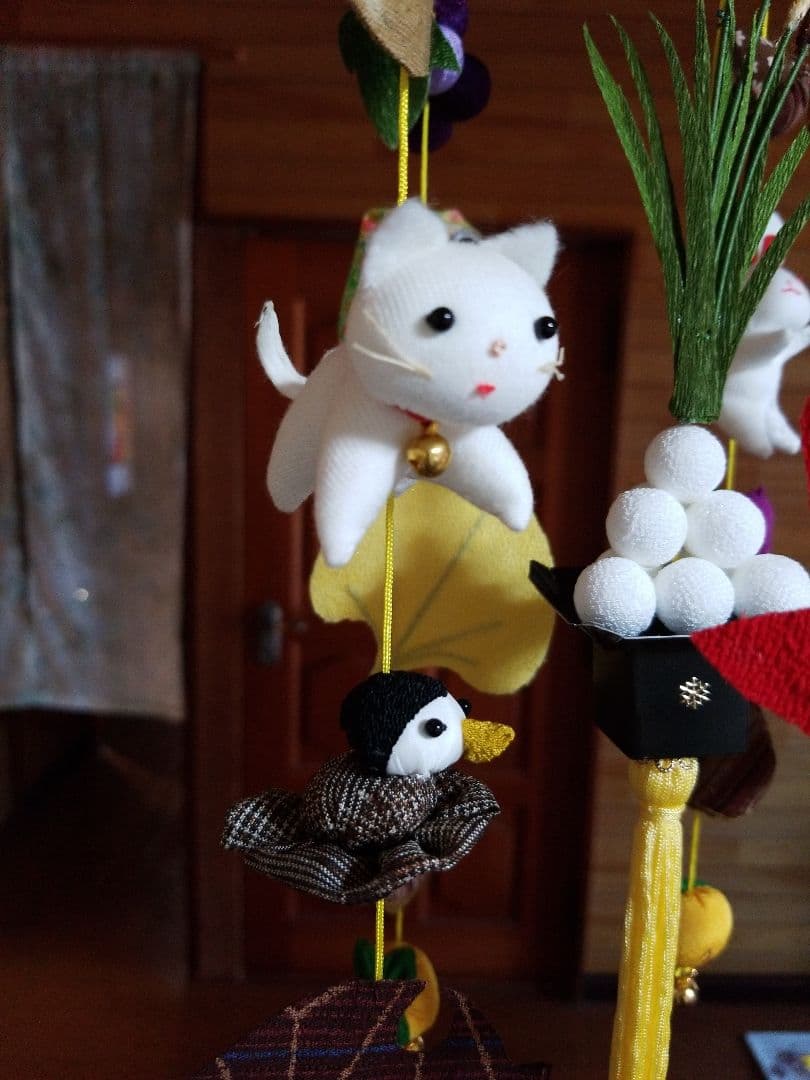 「お月見のつるし飾り」+「猫と童の1本のつるし飾り」