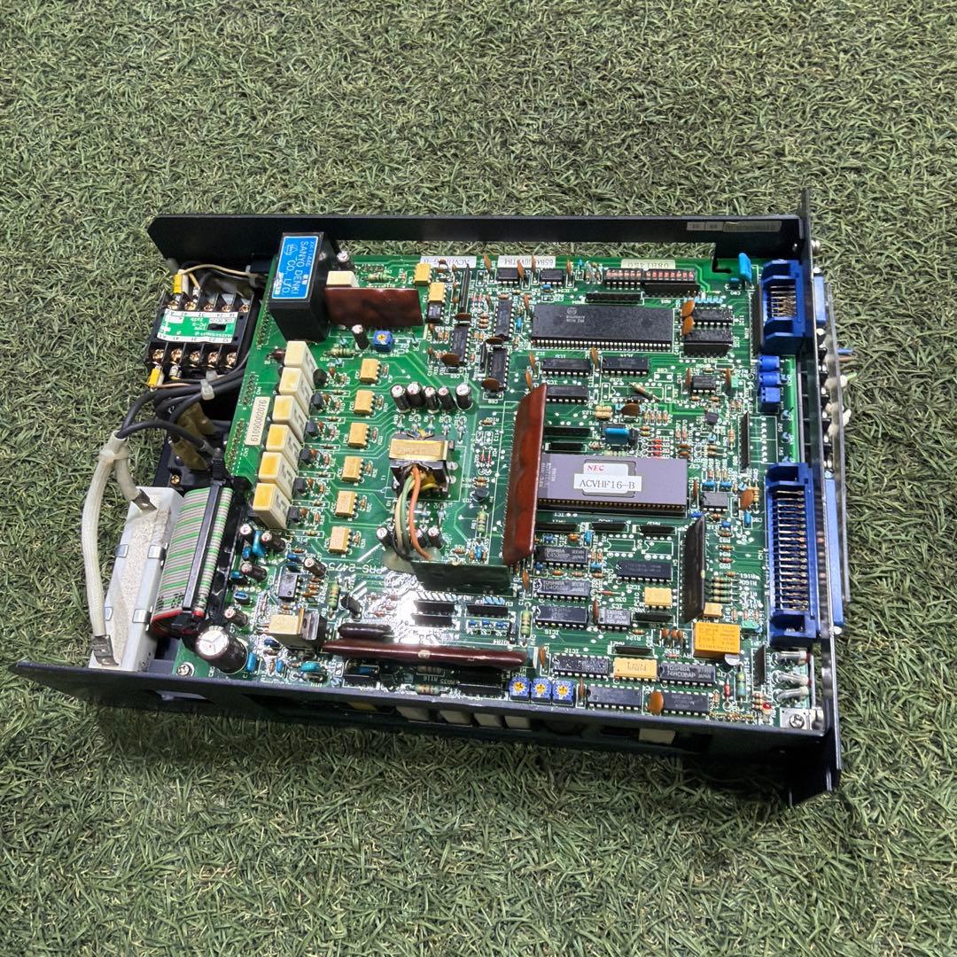 アンプ Sanyo Denki 65BA030VDTB4 Servo Amplifier