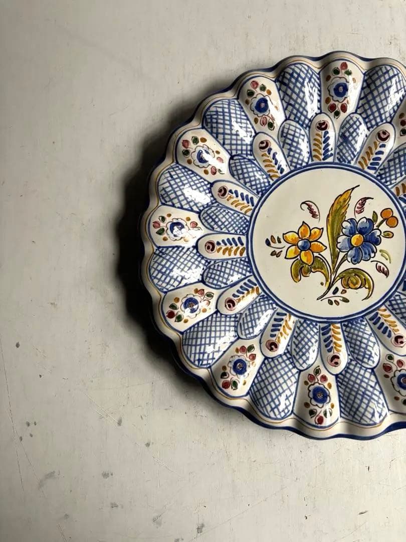 869 フランス パリ 蚤の市購入 スペイン陶器 タラベラ焼の美しい絵皿 飾り皿